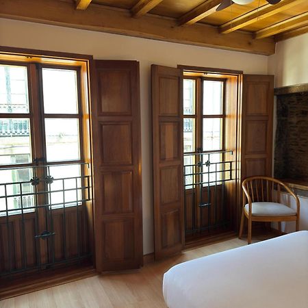 Apartamentos Campanas De San Juan Сантьяго-де-Компостела Экстерьер фото
